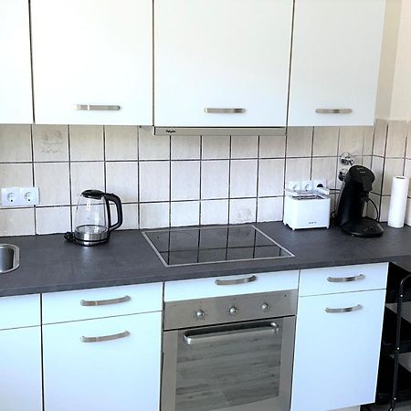 Theox Apartment No 8 - 90Qm Mit 2 Schlafzimmern Und 5 Betten Duisburg Exterior photo