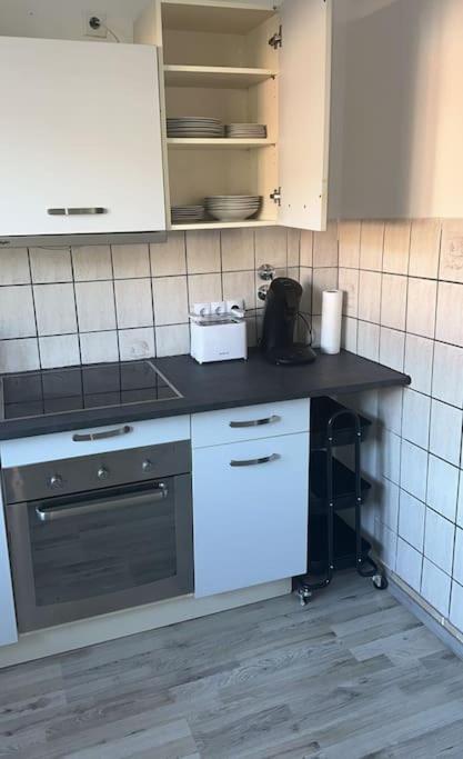 Theox Apartment No 8 - 90Qm Mit 2 Schlafzimmern Und 5 Betten Duisburg Exterior photo